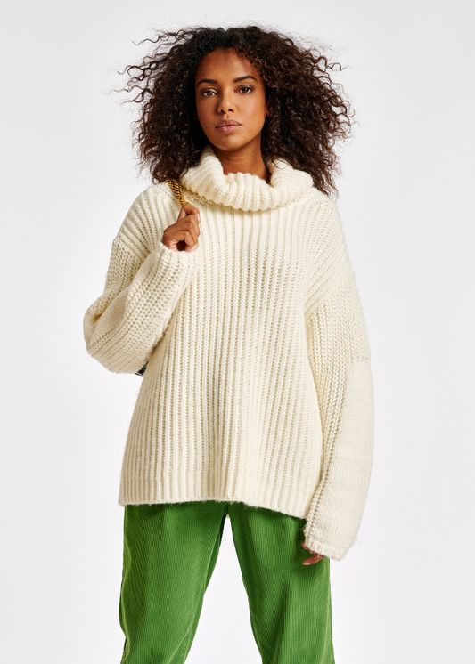 Off-white chunky ribbed turtleneck sweater