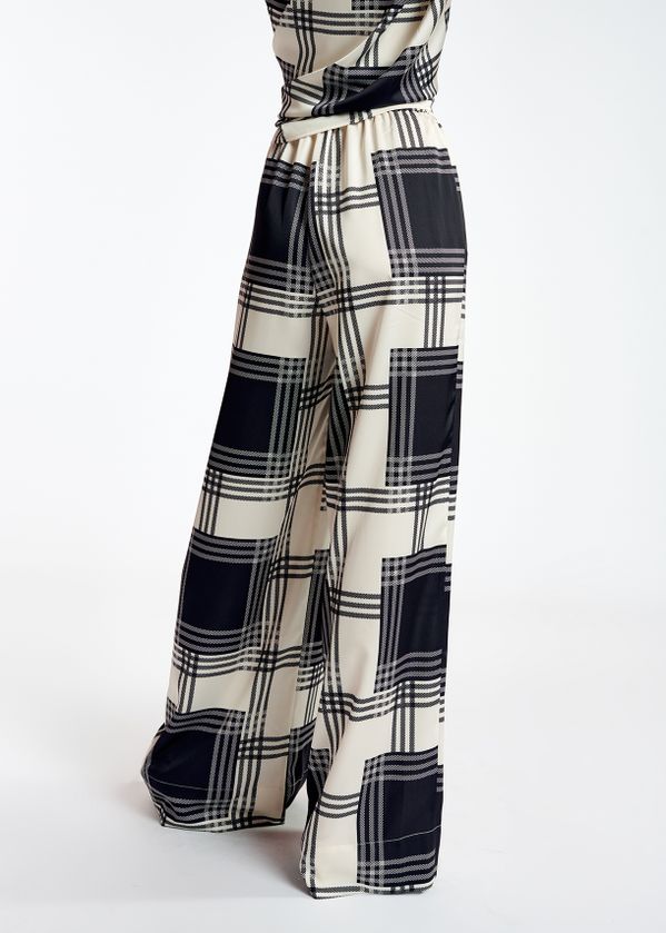 Wide leg pants black and white Clearance