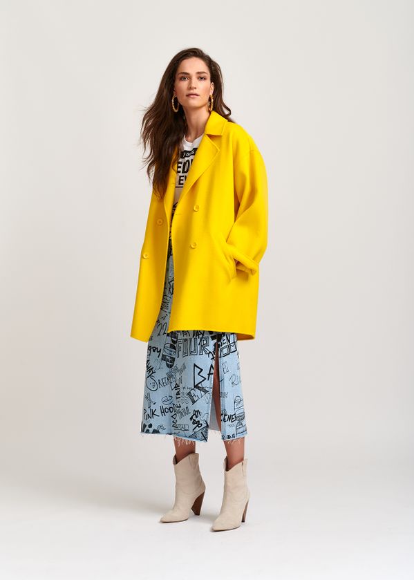 Gele wollen jas met dubbele rij knopen Essentiel Antwerp Gele wollen jas met dubbele rij knopen Essentiel Antwerp
