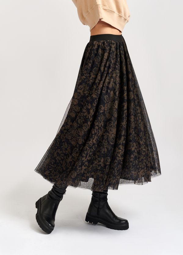 black and green skirt