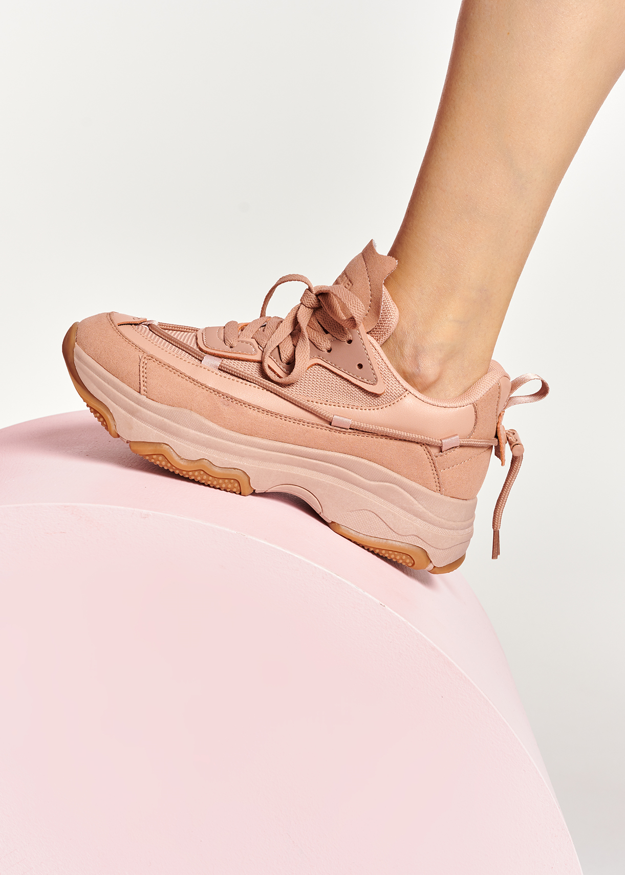 Pink sneakers set on chunky pink soles - Essentiel Antwerp - EU store