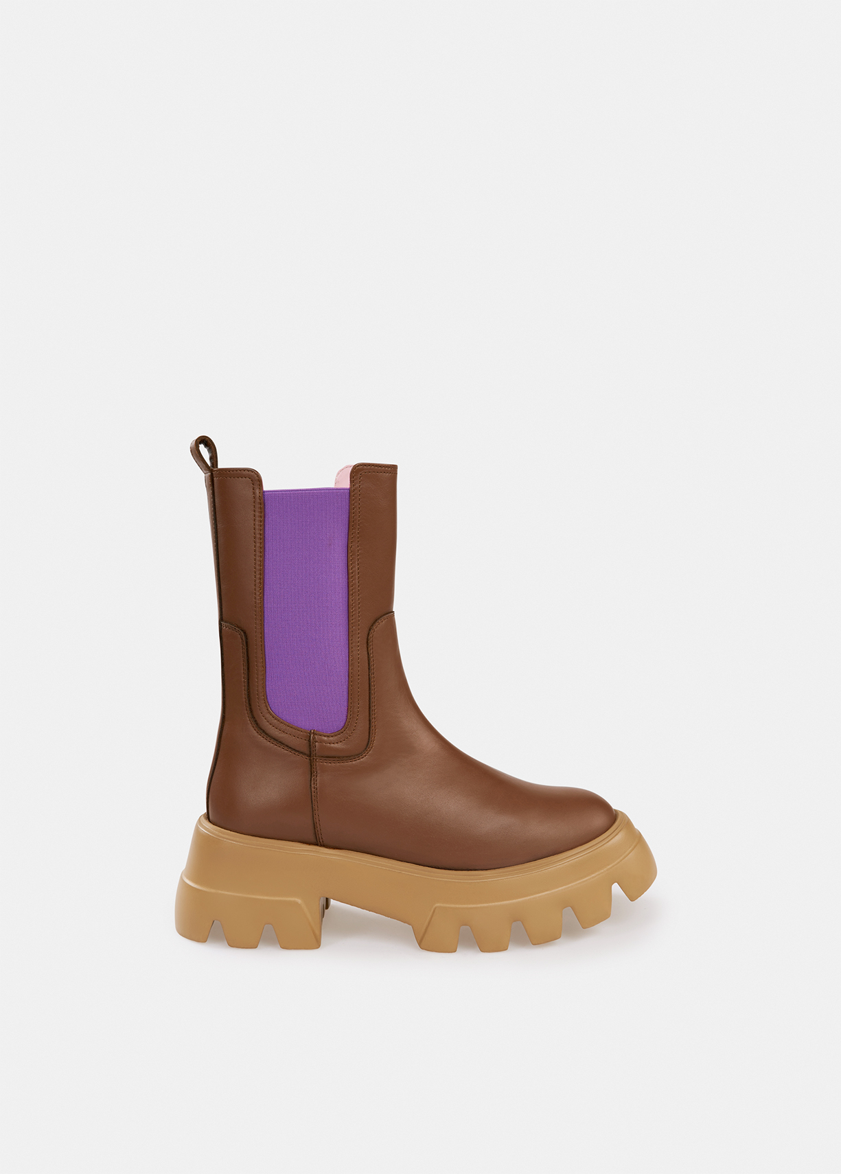 camel leather chelsea boots